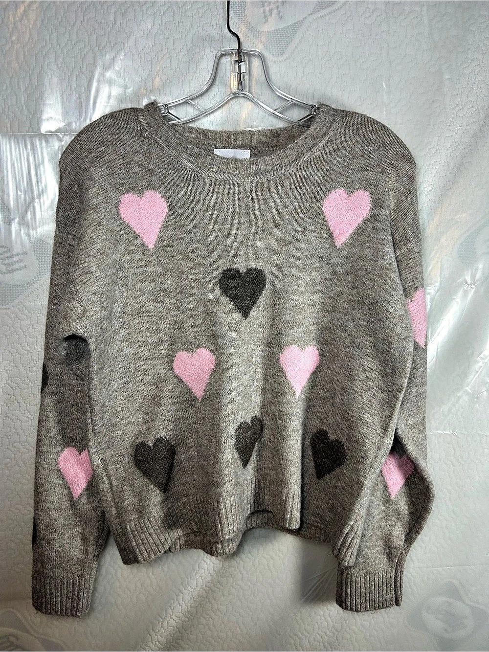 Lola Studio Heart Sweater in Gray & Pink Size Medium